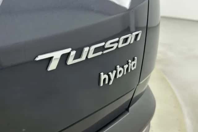 Hyundai Tucson (2021) thumbnail 16
