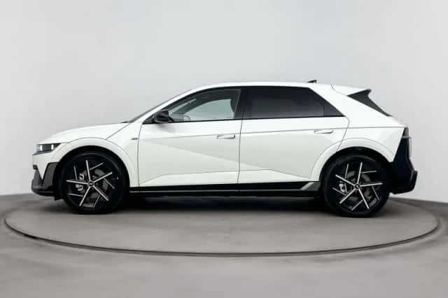 Hyundai Ioniq 5 (2026) thumbnail 3