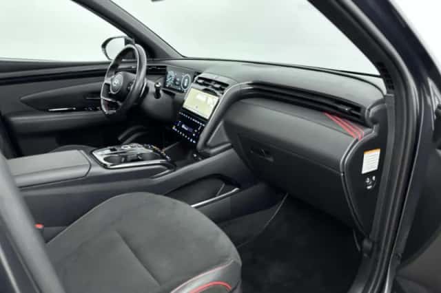 Hyundai Tucson (2023) thumbnail 19