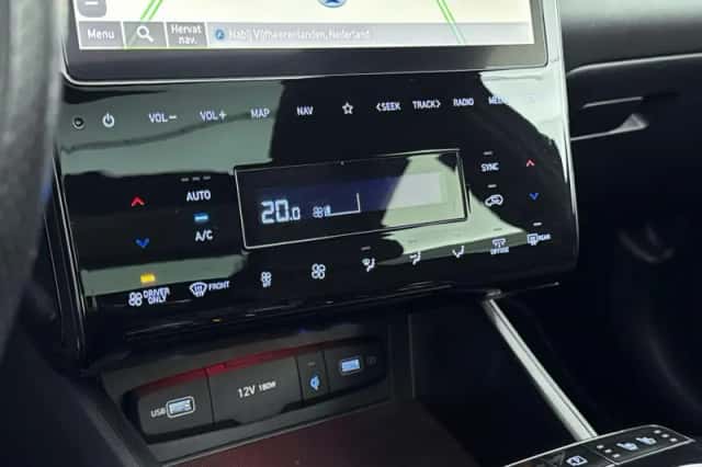 Hyundai Tucson (2023) thumbnail 23