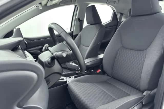 Toyota Yaris (2021) thumbnail 28