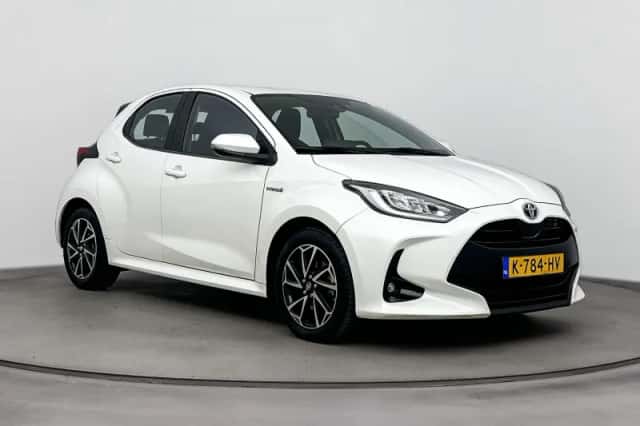 Toyota Yaris (2021) thumbnail 7