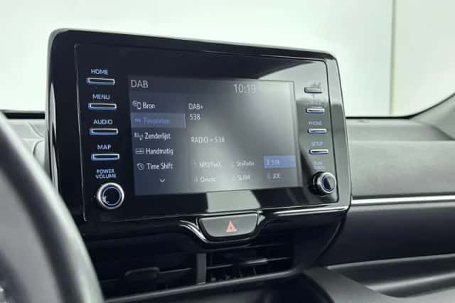 Toyota Yaris (2021) thumbnail 9