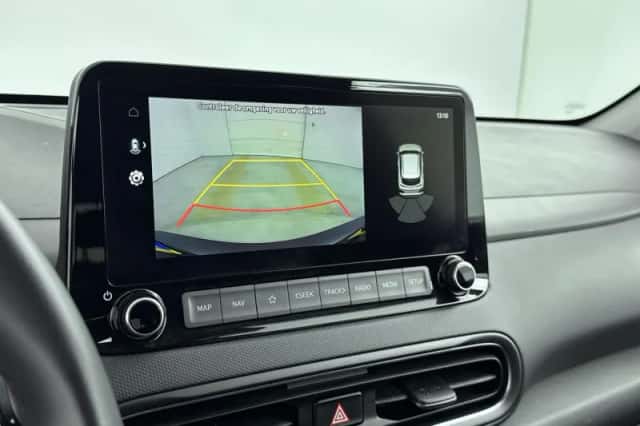 Hyundai Kona (2021) thumbnail 12