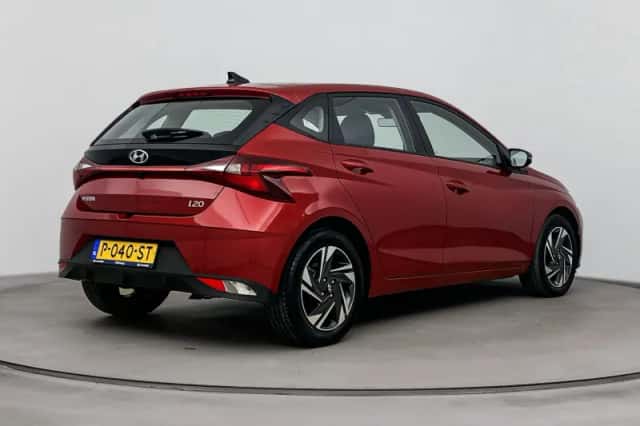 Hyundai i20 (2022) thumbnail 2