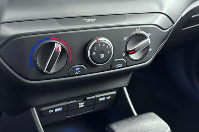 Hyundai i20 (2022) thumbnail 17
