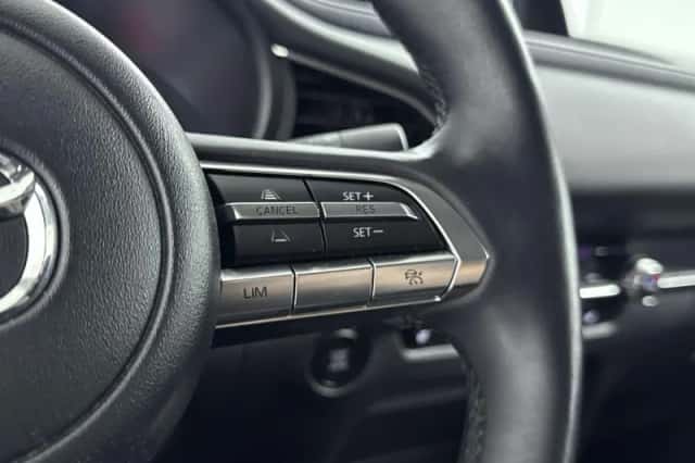 Mazda CX-30 (2019) thumbnail 11