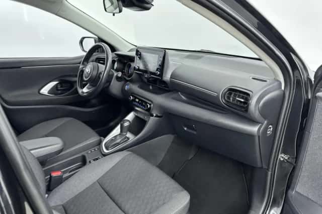 Toyota Yaris (2021) thumbnail 20