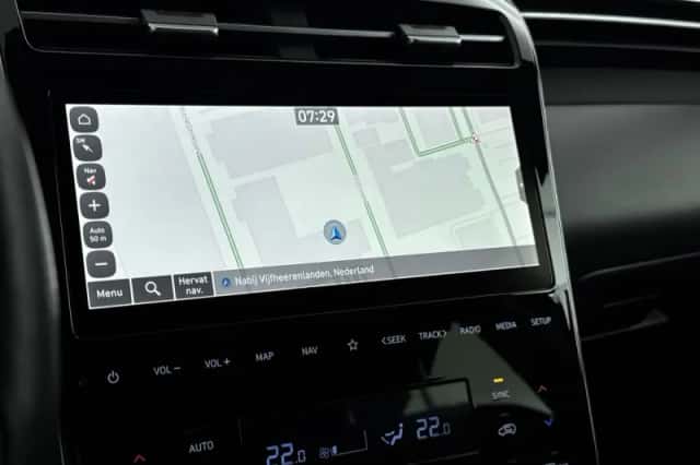 Hyundai Tucson (2023) thumbnail 9