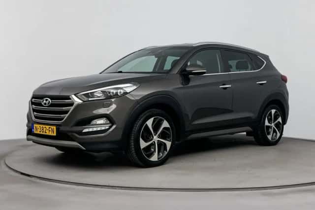 Hyundai Tucson (2016) thumbnail 30