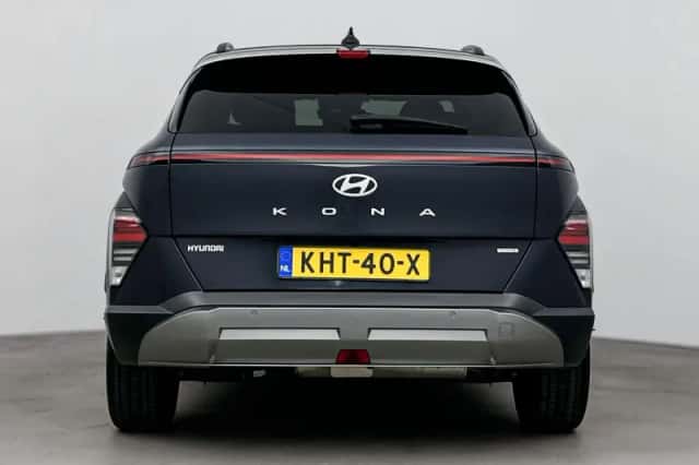 Hyundai Kona (2023) thumbnail 6