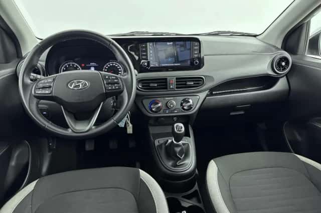 Hyundai i10 (2022) thumbnail 18