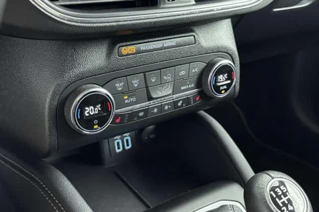 Ford Focus (2021) thumbnail 27