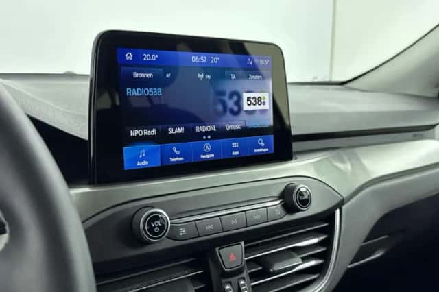 Ford Focus (2021) thumbnail 9