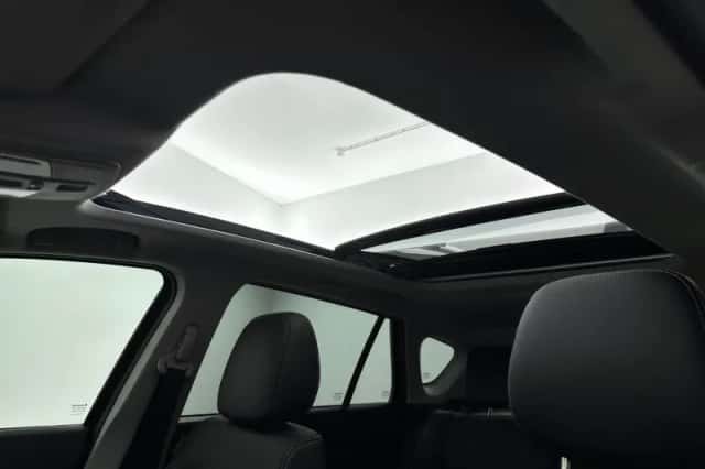 Suzuki S-Cross (2021) thumbnail 12