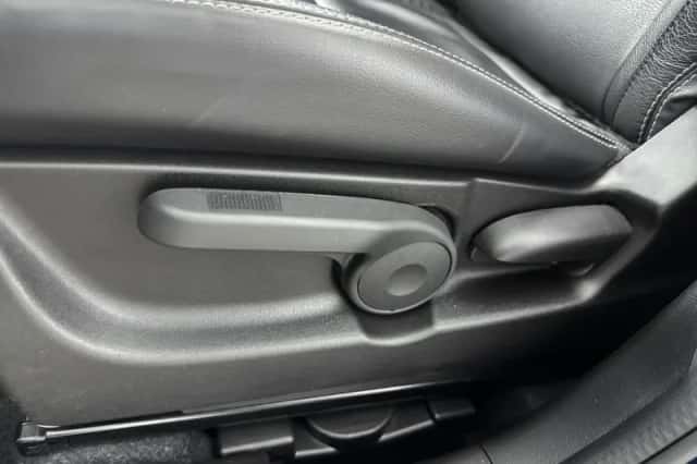 Suzuki S-Cross (2021) thumbnail 22