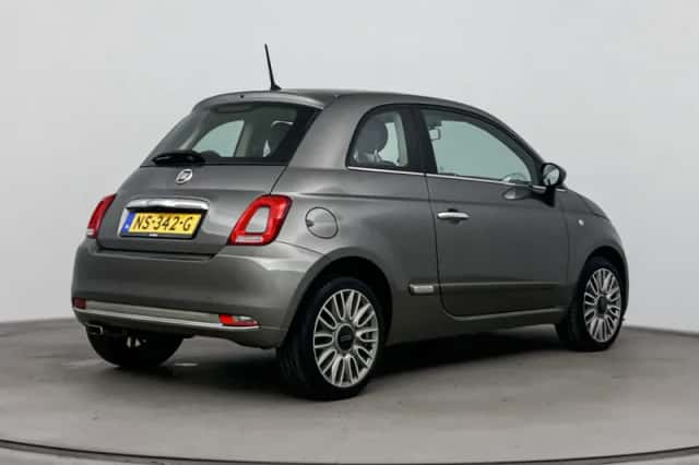 Fiat 500 (2017) thumbnail 2