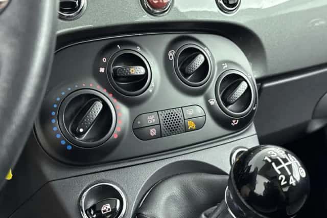 Fiat 500 (2017) thumbnail 18