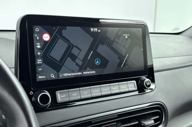 Hyundai Kona (2022) thumbnail 17