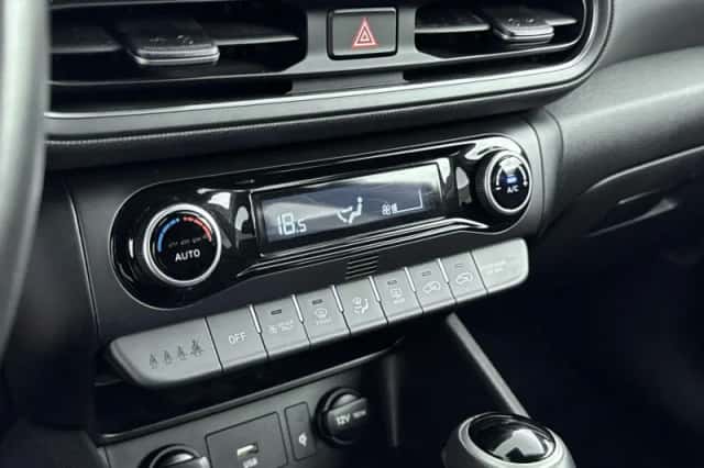 Hyundai Kona (2022) thumbnail 25