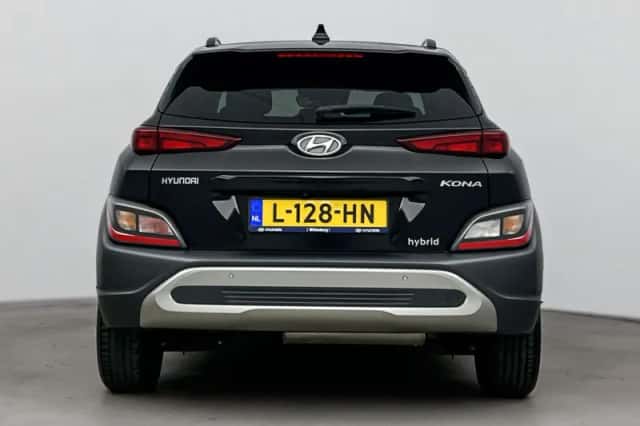 Hyundai Kona (2021) thumbnail 6