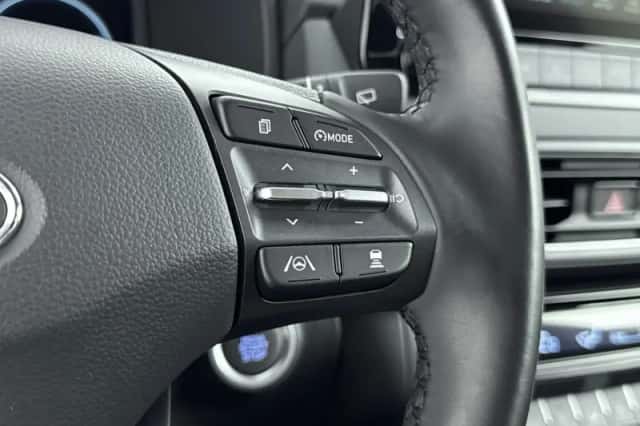 Hyundai Kona (2021) thumbnail 10
