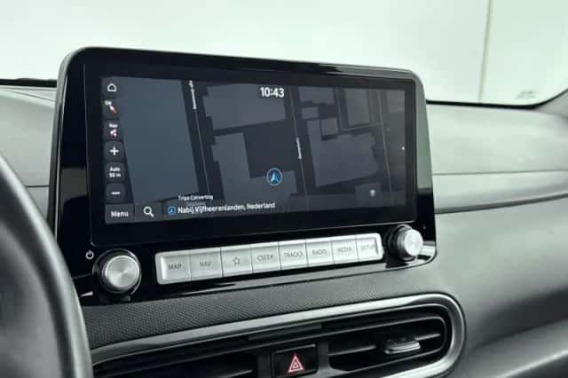 Hyundai Kona (2023) thumbnail 16