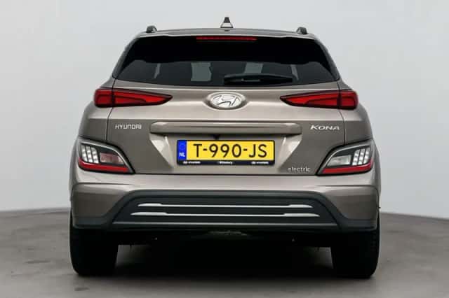Hyundai Kona (2023) thumbnail 6