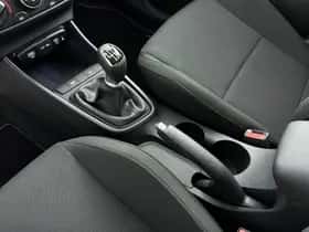 Hyundai Bayon (2025) thumbnail 25
