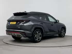 Hyundai Tucson (2022) thumbnail 2