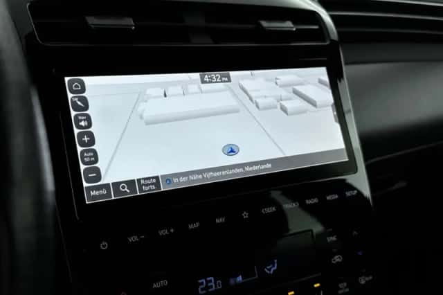 Hyundai Tucson (2022) thumbnail 15