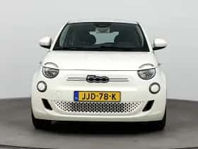 Fiat 500 (2023) thumbnail 5