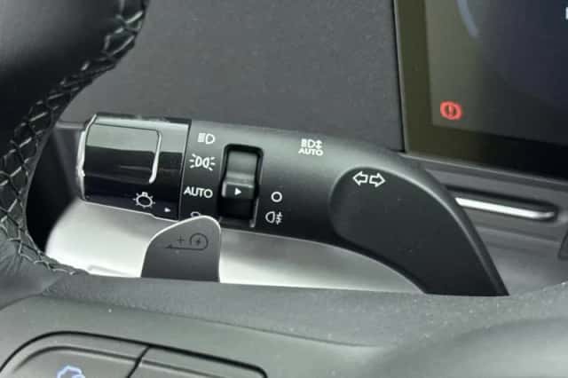 Hyundai Kona (2025) thumbnail 16