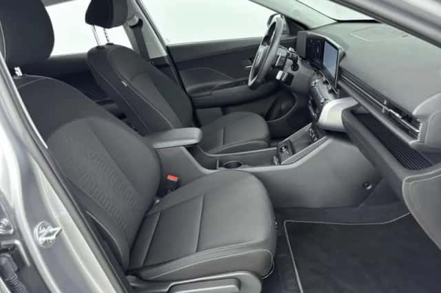 Hyundai Kona (2025) thumbnail 54