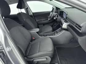 Hyundai Kona (2025) thumbnail 54