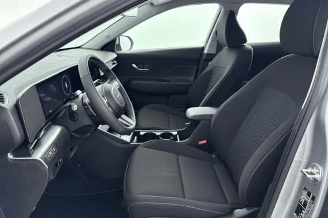 Hyundai Kona (2025) thumbnail 7