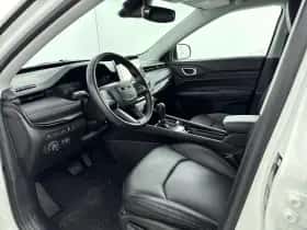 Jeep Compass (2023) thumbnail 12
