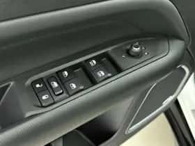 Jeep Compass (2023) thumbnail 17