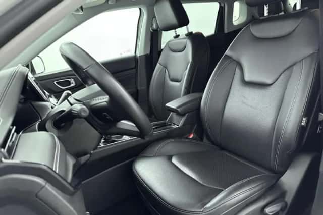 Jeep Compass (2023) thumbnail 28