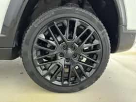 Jeep Compass (2023) thumbnail 30