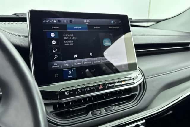 Jeep Compass (2023) thumbnail 9