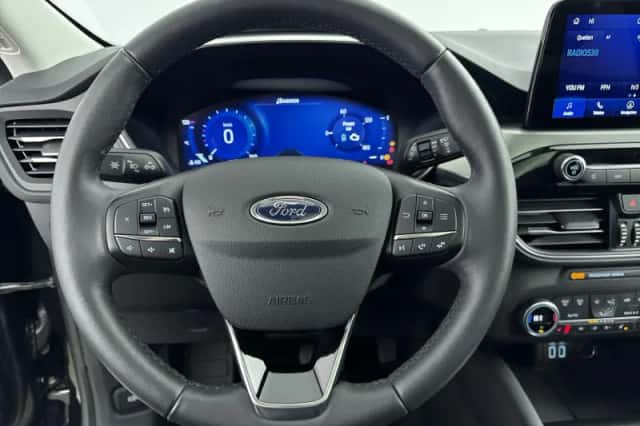 Ford Kuga (2022) thumbnail 13