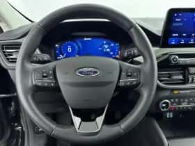 Ford Kuga (2022) thumbnail 13