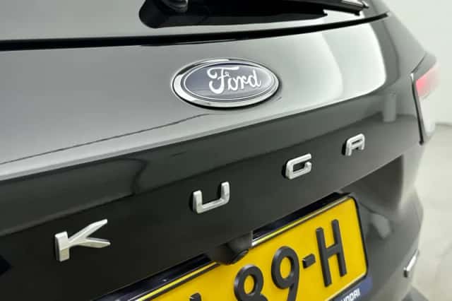 Ford Kuga (2022) thumbnail 27