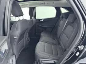 Ford Kuga (2022) thumbnail 29