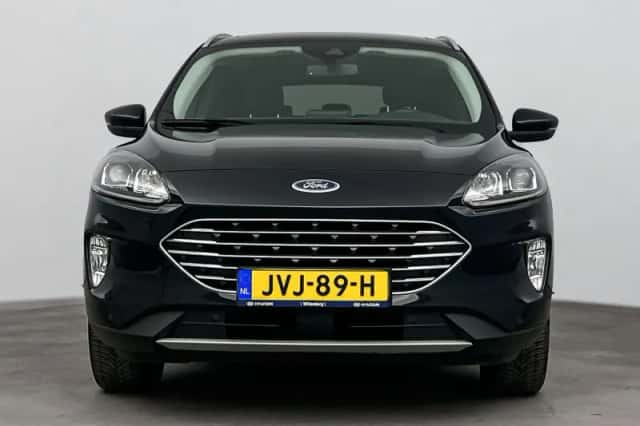 Ford Kuga (2022) thumbnail 5
