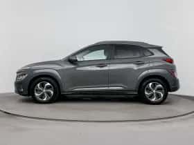 Hyundai Kona (2022) thumbnail 3