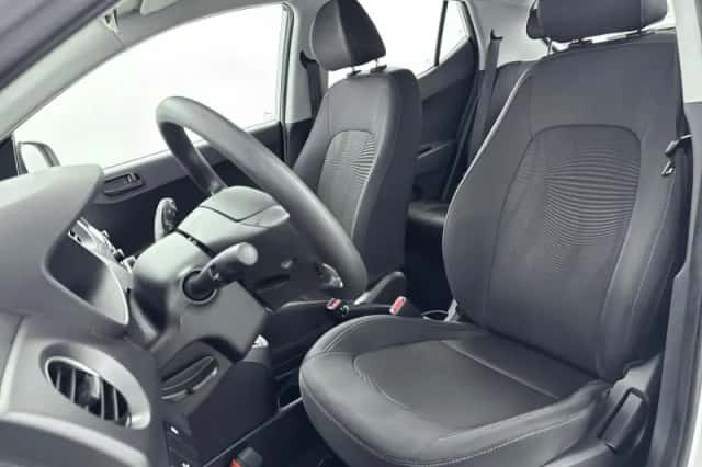 Hyundai i10 (2020) thumbnail 13