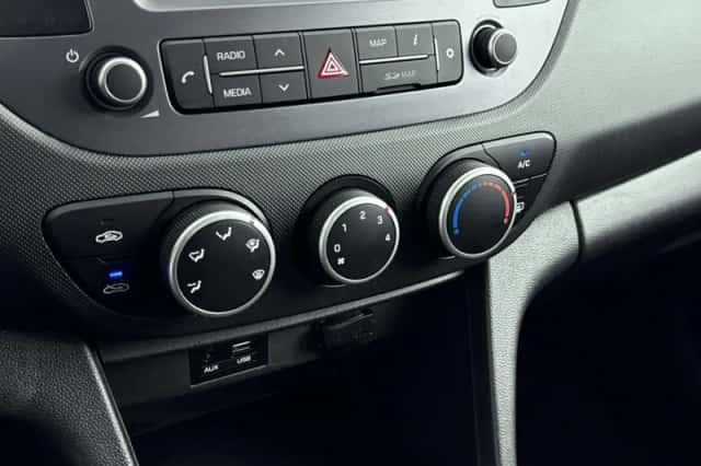 Hyundai i10 (2020) thumbnail 22