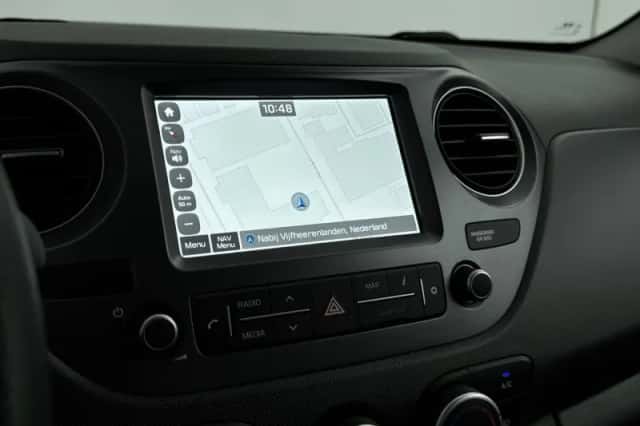 Hyundai i10 (2020) thumbnail 9